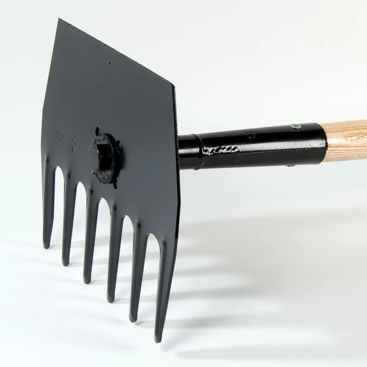 McLeod Tool; 48 in. Wooden Handle, photo 2